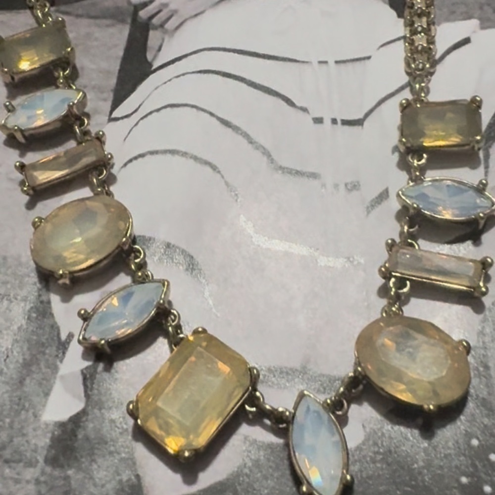 LOFT statement necklace - Picture 4 of 5